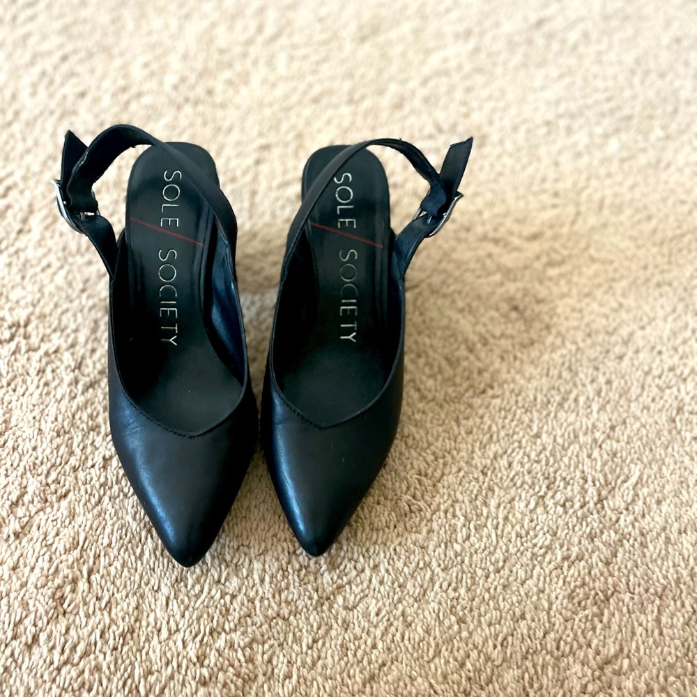 Sole Society Sling Back Heel